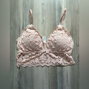 TR Notes Size Large Peach Bralette with removable padding and adjustable straps